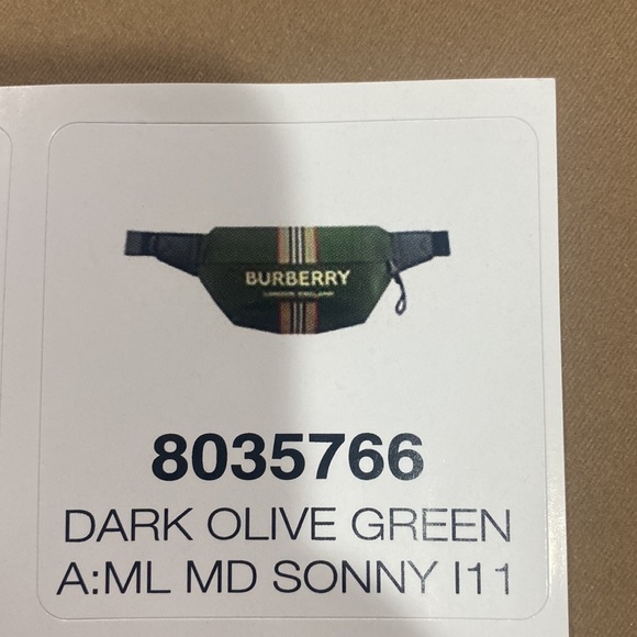 Dark Olive Green Burberry limited - Picture 4 of 4